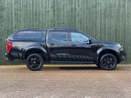 Nissan Navara 2.3 dCi N-Guard Auto 4WD Euro 6 4dr at 13th