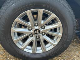 Mitsubishi L200 2.4 DI-D DC Barbarian Auto 4WD Euro 6 4dr at 30th