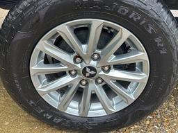 Mitsubishi L200 2.4 DI-D DC Barbarian Auto 4WD Euro 6 4dr at 28th