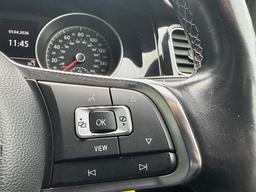 Volkswagen Golf 1.5 TSI EVO R-Line DSG Euro 6 (s/s) 5dr at 17th