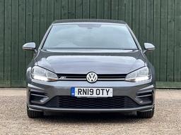 Volkswagen Golf 1.5 TSI EVO R-Line DSG Euro 6 (s/s) 5dr at 2th