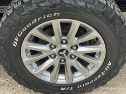 Mitsubishi L200 2.4 DI-D DC Barbarian Auto 4WD Euro 6 4dr at 31th