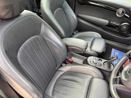MINI Electric Hatch Cooper SE 32.6kWh Level 3 Auto 3dr at 2th
