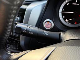 Nissan Navara 2.3 dCi Tekna 4WD Euro 6 (s/s) 4dr at 29th