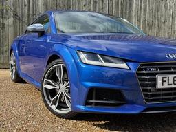 Audi TTS 2.0 TFSI S Tronic quattro Euro 6 (s/s) 3dr at 5th