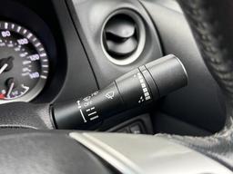 Nissan Navara 2.3 dCi Tekna Auto 4WD Euro 6 4dr at 24th