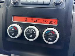 Nissan Navara 2.5 dCi Tekna Auto 4WD Euro 5 4dr at 11th