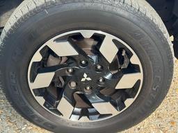 Mitsubishi L200 2.4 DI-D DC Barbarian Auto 4WD Euro 6 4dr at 39th