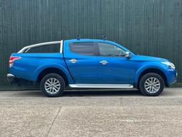 Mitsubishi L200 2.4 DI-D DC Barbarian 4WD Euro 6 4dr at 13th