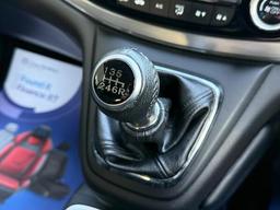 Honda CR-V 2.0 i-VTEC Black Edition 4WD Euro 6 (s/s) 5dr at 28th