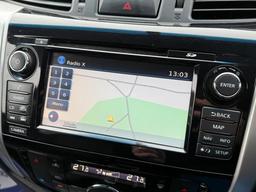 Nissan Navara 2.3 dCi Tekna Auto 4WD Euro 6 4dr at 3th