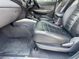 Mitsubishi L200 2.4 DI-D DC Barbarian Auto 4WD Euro 6 4dr at 30th