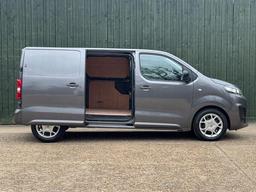 Citroen Dispatch 2.0 BlueHDi 1400 Driver Edition M FWD 2 Euro 6 (s/s) 6dr at 8th