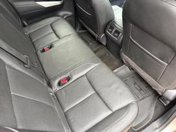 Nissan Navara 2.3 dCi Tekna Auto 4WD Euro 6 4dr at 25th