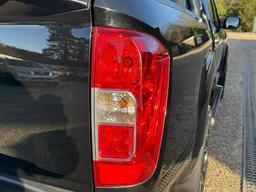 Nissan Navara 2.3 dCi Tekna Auto 4WD Euro 6 4dr at 43th