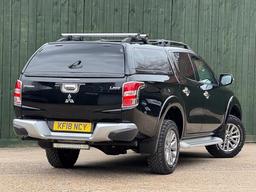 Mitsubishi L200 2.4 DI-D DC Barbarian Auto 4WD Euro 6 4dr at 11th