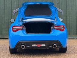 Toyota GT86 2.0 Boxer D-4S Club Series Blue Edition Euro 6 2dr at 46th