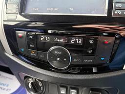 Nissan Navara 2.3 dCi Tekna Auto 4WD Euro 6 4dr at 37th