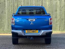 Mitsubishi L200 2.4 DI-D DC Barbarian Auto 4WD Euro 6 4dr at 10th