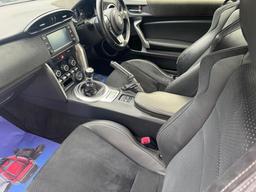 Toyota GT86 2.0 Boxer D-4S Club Series Blue Edition Euro 6 2dr at 8th