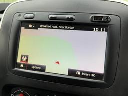 Renault Trafic 2.0 dCi ENERGY 28 Sport SWB Standard Roof Euro 6 (s/s) 5dr at 2th