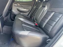 Mitsubishi L200 2.4 DI-D DC Barbarian Auto 4WD Euro 6 4dr at 36th